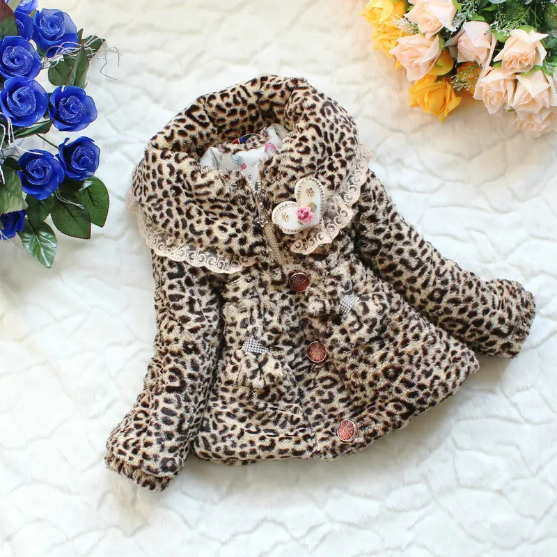 Autumn winter children imitation fur coat girl fashion leopard jacket baby warm plush clothes kids clothes
Autumn winter children imitation fur coat girl fashion leopard jacket baby warm plush clothes kids clothes