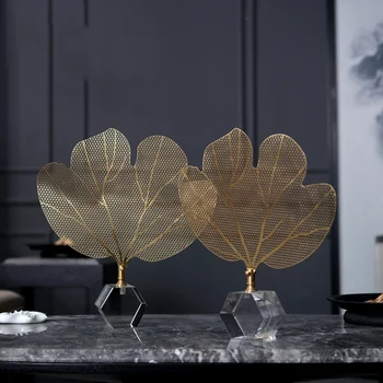 Modern Creative Golden Copper Leaves Vintage Statue Home Decor Crafts Room Decoration Objects Office Crystal Figurines
Modern Creative Golden Copper Leaves Vintage Statue Home Decor Crafts Room Decoration Objects Office Crystal Figurines