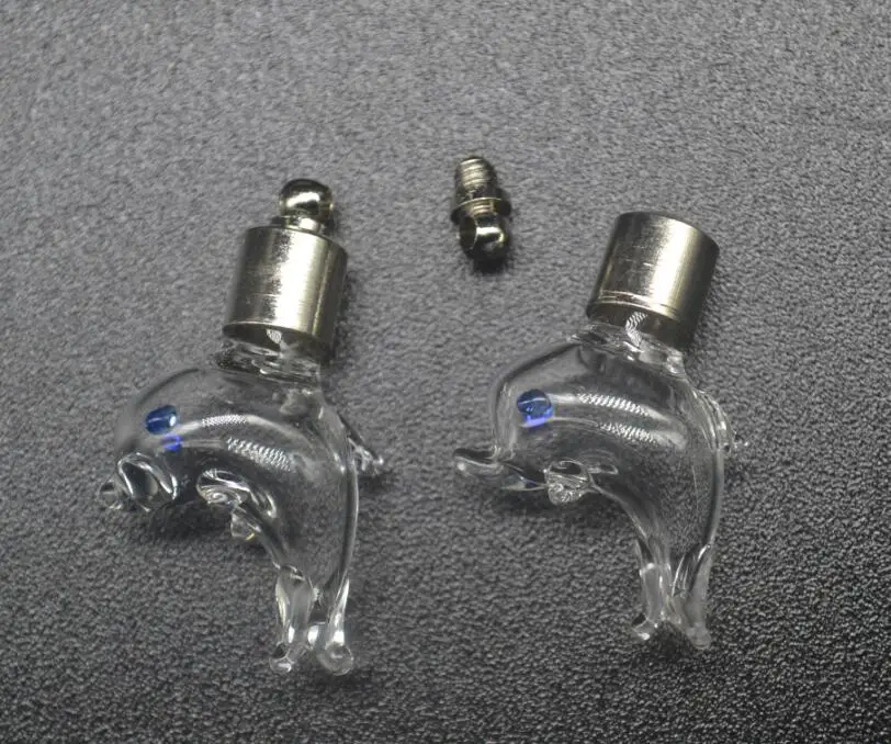 50pieces/lot SCREW CAP 29.5*18*10.3mm dolphin Glass Vial Pendants name or rice art glass necklace pendant charm oil bottle
50pieces/lot SCREW CAP 29.5*18*10.3mm dolphin Glass Vial Pendants name or rice art glass necklace pendant charm oil bottle