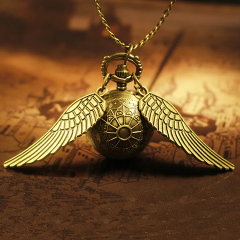 New Hermione Cosplay Golden Wings Snitch Toys Watch Quartz Pocket Watch Necklace Balls Snitch Necklace Toys funny
New Hermione Cosplay Golden Wings Snitch Toys Watch Quartz Pocket Watch Necklace Balls Snitch Necklace Toys funny