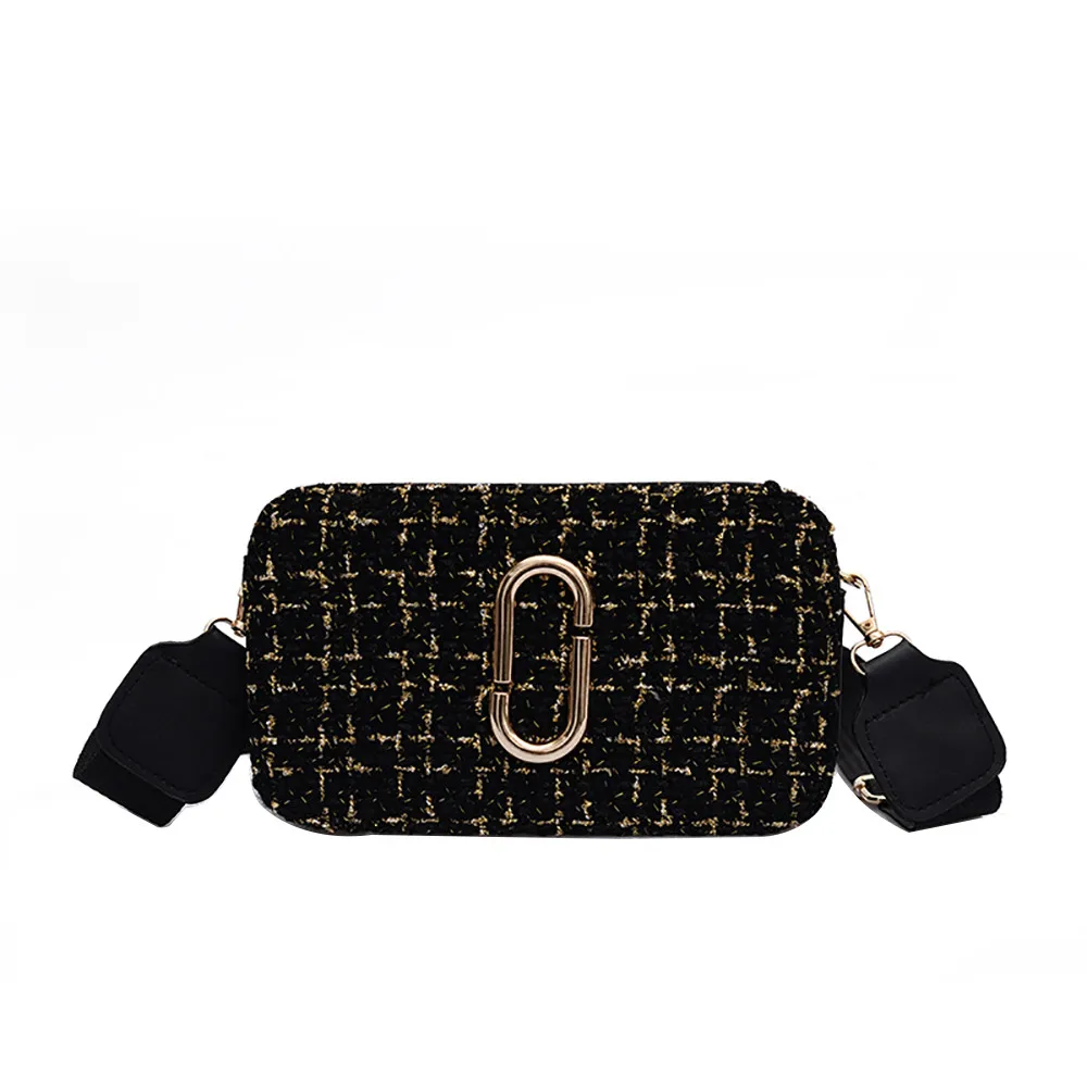 Women Woolen Plaid Small Square Bag Wide Shoulder Strap Wild Messenger Bag dropshiper Borsa a tracolla da donna
Women Woolen Plaid Small Square Bag Wide Shoulder Strap Wild Messenger Bag dropshiper Borsa a tracolla da donna