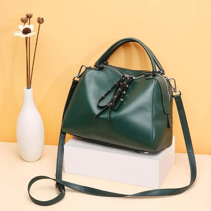 FoxTail & Lily Cow Leather Boston Handbags Women Luxury Designer Genuine Leather Casual Shoulder Bag Double Zipper Crossbody Bag
FoxTail & Lily Cow Leather Boston Handbags Women Luxury Designer Genuine Leather Casual Shoulder Bag Double Zipper Crossbody Bag