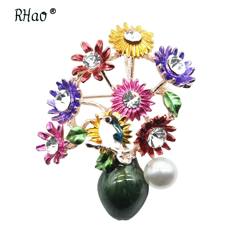 RHao Multi Color Enamel Flower pins Daisy Flower with Bird Brooches for Women and Men Coat Clothes jewelry buckles wedding gift
RHao Multi Color Enamel Flower pins Daisy Flower with Bird Brooches for Women and Men Coat Clothes jewelry buckles wedding gift