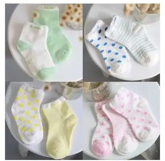 Baby boys girls 8 candy color striped dot floral cotton socks 0-3 years old kids Children socks 20pcs=10 pairs/lot mix
Baby boys girls 8 candy color striped dot floral cotton socks 0-3 years old kids Children socks 20pcs=10 pairs/lot mix