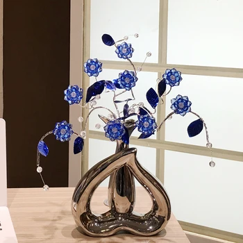 Nordic creative crystal flower Decoration wedding Gifts Heart-shaped vase porcelain Figurines Miniatures home decoration
Nordic creative crystal flower Decoration wedding Gifts Heart-shaped vase porcelain Figurines Miniatures home decoration