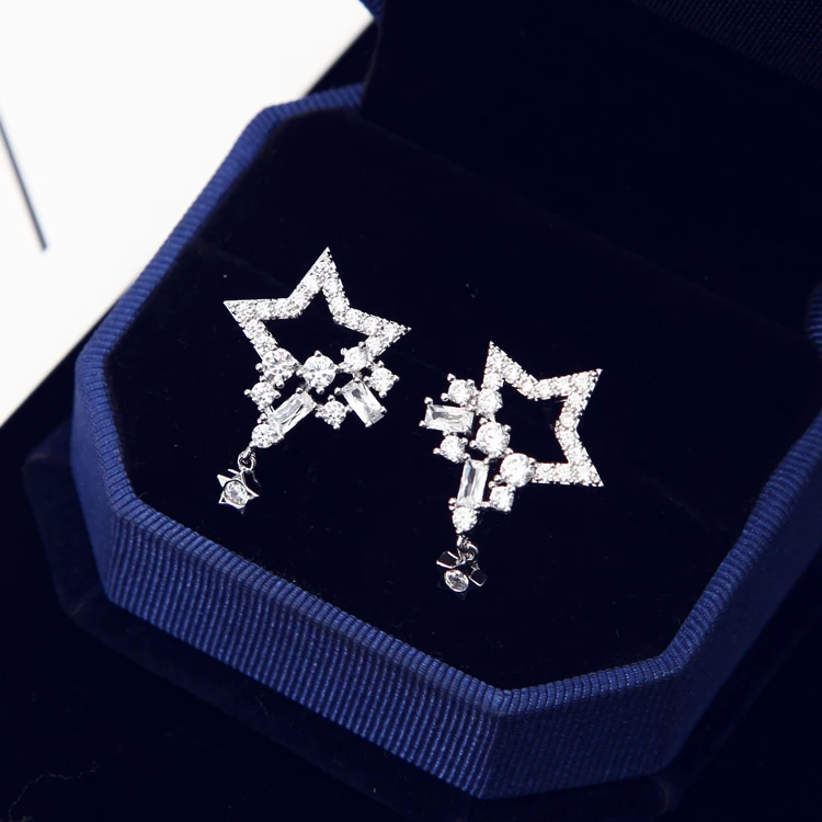 YUN RUO Micro Pave Zircon Stone Luxury Star Stud Earring S925 Silver Pin Hypoallergenic Woman Fashion Jewelry Gift Drop Shipping
YUN RUO Micro Pave Zircon Stone Luxury Star Stud Earring S925 Silver Pin Hypoallergenic Woman Fashion Jewelry Gift Drop Shipping