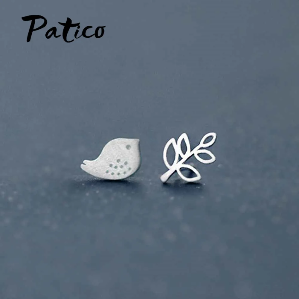 PATICO Cute Bird and Tree Stud Earrings for Women Girl's Brincos Gifts Original 925 Sterling Silver Jewelry Party Accessories
PATICO Cute Bird and Tree Stud Earrings for Women Girl's Brincos Gifts Original 925 Sterling Silver Jewelry Party Accessories