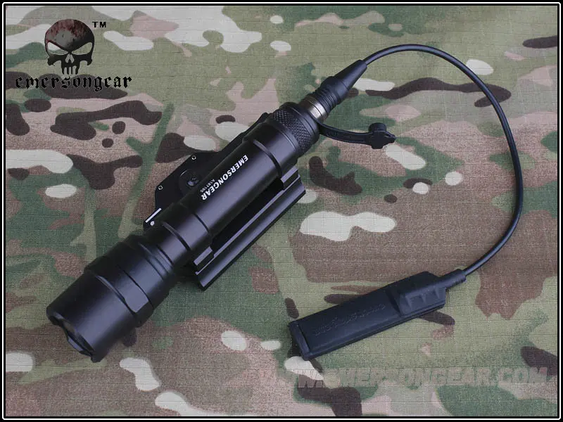Military Airsoft Paintball Shooting Flashlight EMERSON M620U LED Tactical Flashlight
Military Airsoft Paintball Shooting Flashlight EMERSON M620U LED Tactical Flashlight