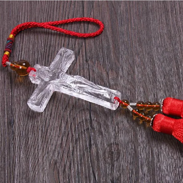 Car ornaments imitation glass Jesus cross boutique interior car hanging, car interior car accessories
Car ornaments imitation glass Jesus cross boutique interior car hanging, car interior car accessories