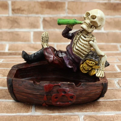 Resin Ashtrays with cover Cool creative man human-skull increase ashtray Boy gift present fashion hot wholesale FG908
Resin Ashtrays with cover Cool creative man human-skull increase ashtray Boy gift present fashion hot wholesale FG908