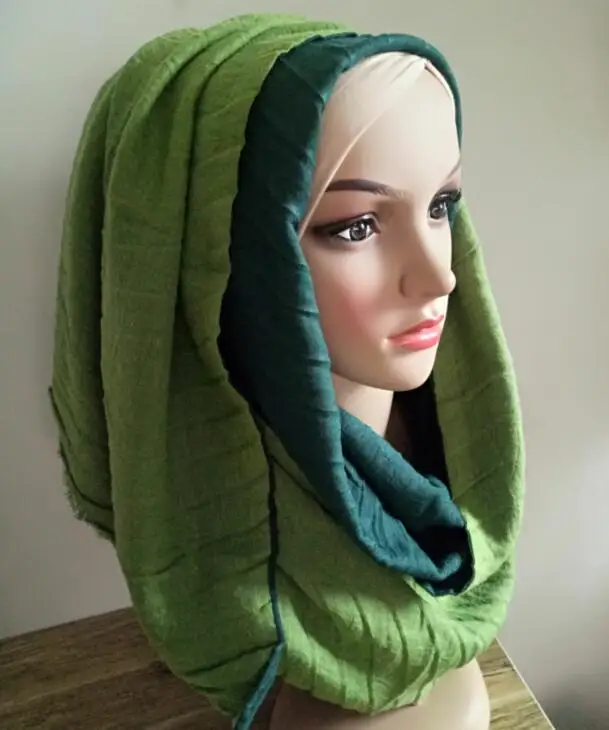 pleated scarf double face 2 tone hijab edged TR cotton scarf new fashion 185*70cm solid hijab shawl free ship
pleated scarf double face 2 tone hijab edged TR cotton scarf new fashion 185*70cm solid hijab shawl free ship