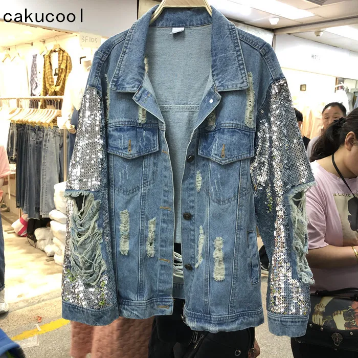 Cakucool New Heavy Sequins Denim Coats Women Ripped Holes Jeans Jacket Chic Novelty Shiny Bling Loose Jaqueta Casaco Feminino
Cakucool New Heavy Sequins Denim Coats Women Ripped Holes Jeans Jacket Chic Novelty Shiny Bling Loose Jaqueta Casaco Feminino