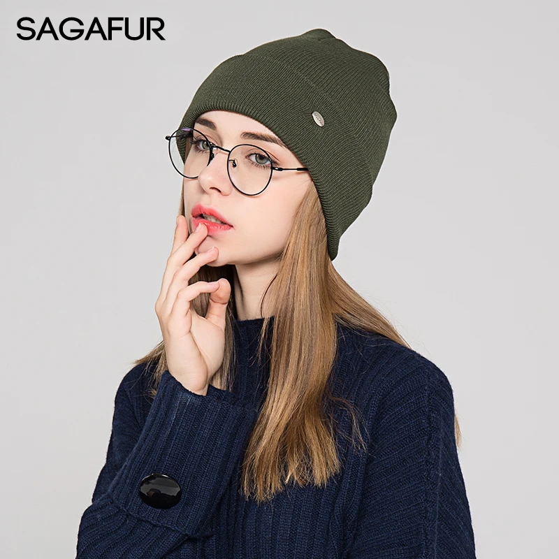 Soft Warm Knitted Hat Women's Winter Cap 2019 New Brand Bonnet Hat Female Casual Plain Hat For Girls Beanies With Iron Label
Soft Warm Knitted Hat Women's Winter Cap 2019 New Brand Bonnet Hat Female Casual Plain Hat For Girls Beanies With Iron Label