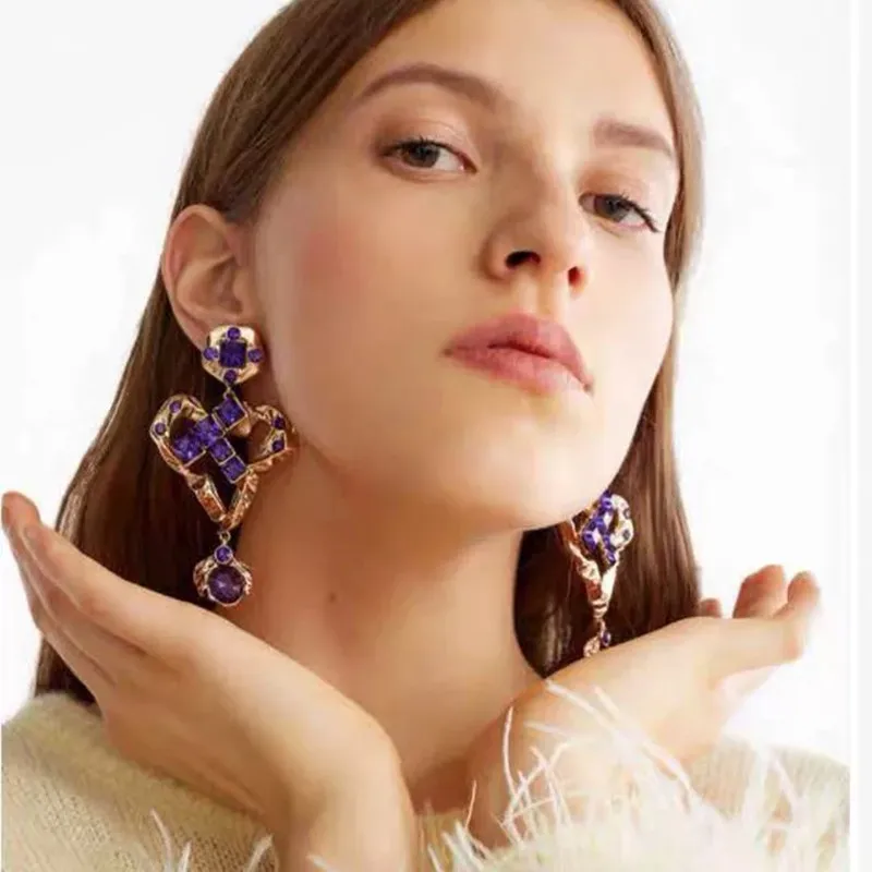 Vintage Alloy Acrylic Gems Popular Dangle Earrings For Women Fashion Accessories Trendy Collection Earrings Wholesale
Vintage Alloy Acrylic Gems Popular Dangle Earrings For Women Fashion Accessories Trendy Collection Earrings Wholesale