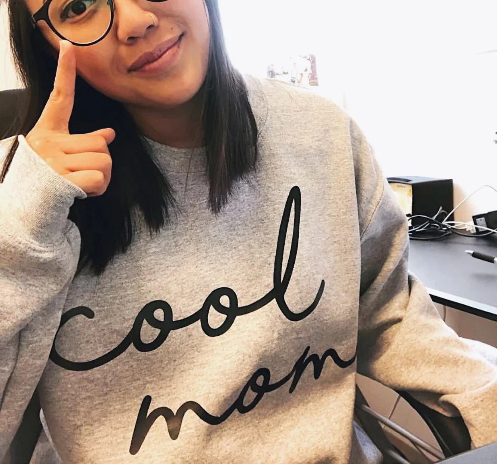Cool-Mom-Sweatshirt-Mom-Mama-Sweatshirts-Gift-For-Mompullover-fashion-slogan-funny-grunge-tumblr-aesthetic-top