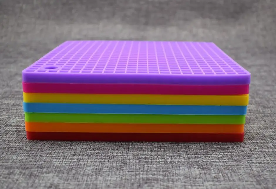 Thick Heat Resistant Silicone Pot Holder Mat Pad Kitchen Table Tools Square Insulating Mat Pad Heat Resistant Hot Pads Placemat
Thick Heat Resistant Silicone Pot Holder Mat Pad Kitchen Table Tools Square Insulating Mat Pad Heat Resistant Hot Pads Placemat
