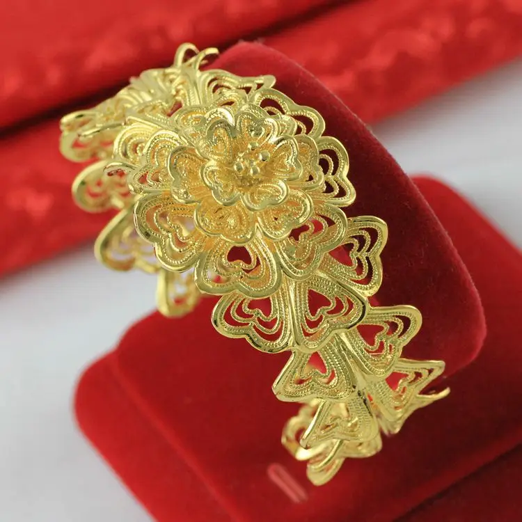 Luxury Filigree Flower Shaped Cuff Bangle Yellow Gold Filled Women Wedding Bridal Bangle Bracelet Delicate Jewelry Gift
Luxury Filigree Flower Shaped Cuff Bangle Yellow Gold Filled Women Wedding Bridal Bangle Bracelet Delicate Jewelry Gift