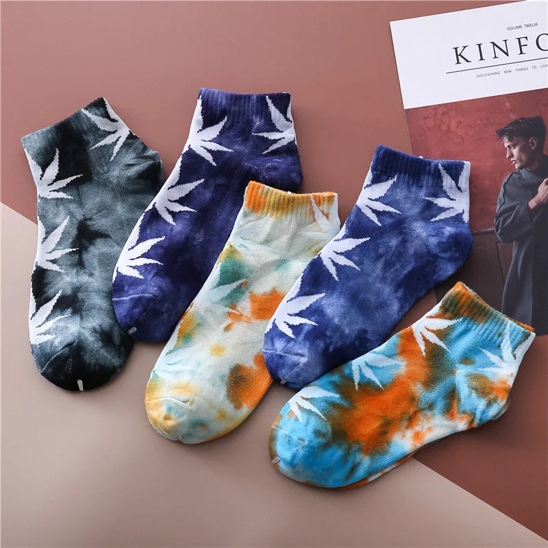 Socks for women summer Tie dyeing street skateboard Maple leaf socks harajuku female casual short socks ladies cotton sock 2019
Socks for women summer Tie dyeing street skateboard Maple leaf socks harajuku female casual short socks ladies cotton sock 2019