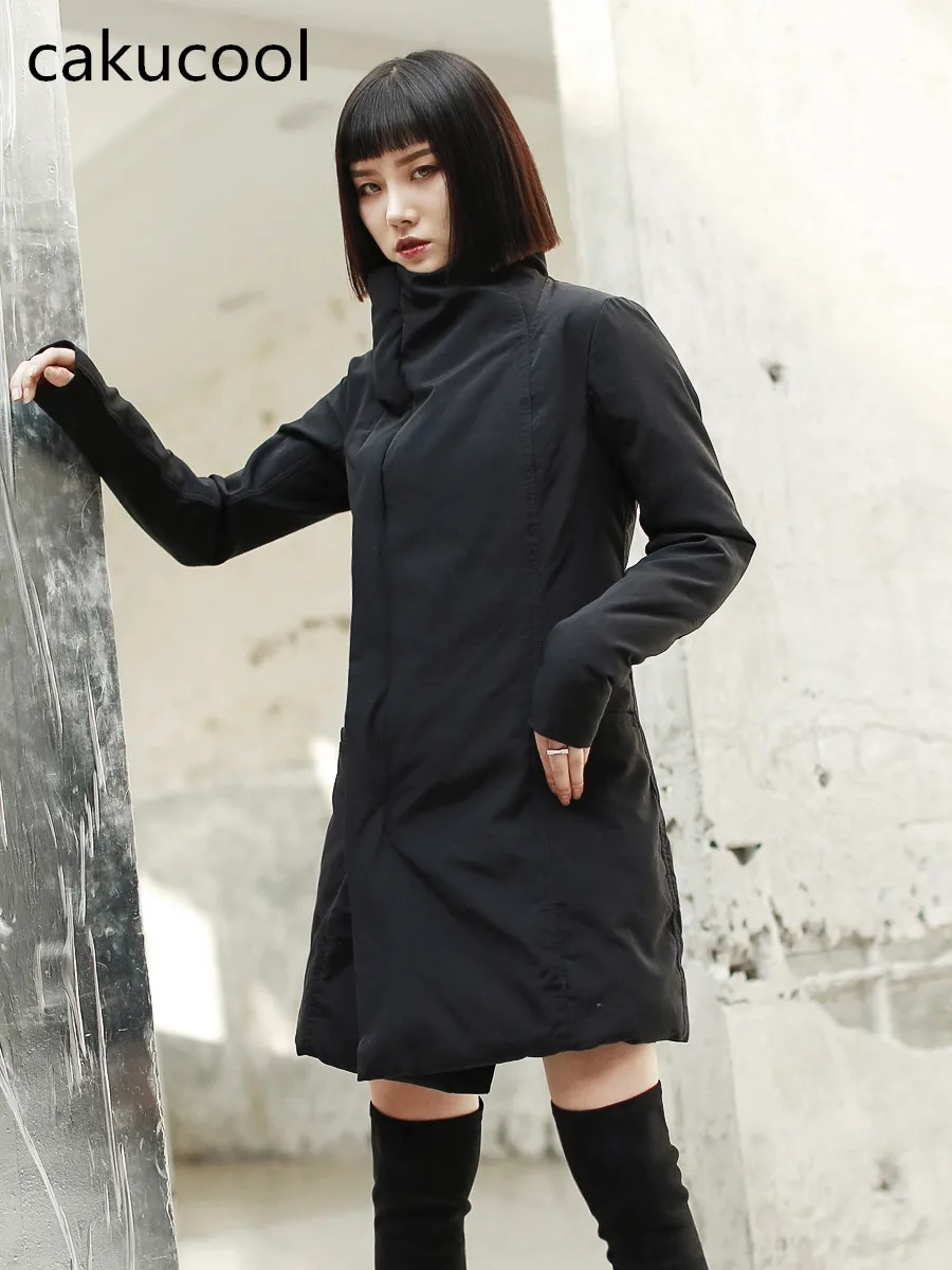 Cakucool New Women Black Parka Stand Collar Long Sleeve Hooded Outwear Loose Cotton-padded thick warm Coats Pocket Wadded Female
Cakucool New Women Black Parka Stand Collar Long Sleeve Hooded Outwear Loose Cotton-padded thick warm Coats Pocket Wadded Female