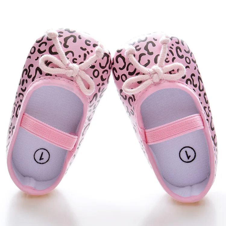 Pu Toddler Girl Shoes Baby First Walker Shoes Soft Soled Babies Shoes For Baby Girl Butterfly Knotted Baby Schoenen 0-12 Months
Pu Toddler Girl Shoes Baby First Walker Shoes Soft Soled Babies Shoes For Baby Girl Butterfly Knotted Baby Schoenen 0-12 Months