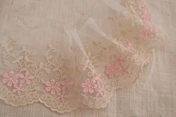 colorful embroidered lace trim with pink daisy and cream floral leaves , vintage bridal floral lace, 5 yards
colorful embroidered lace trim with pink daisy and cream floral leaves , vintage bridal floral lace, 5 yards