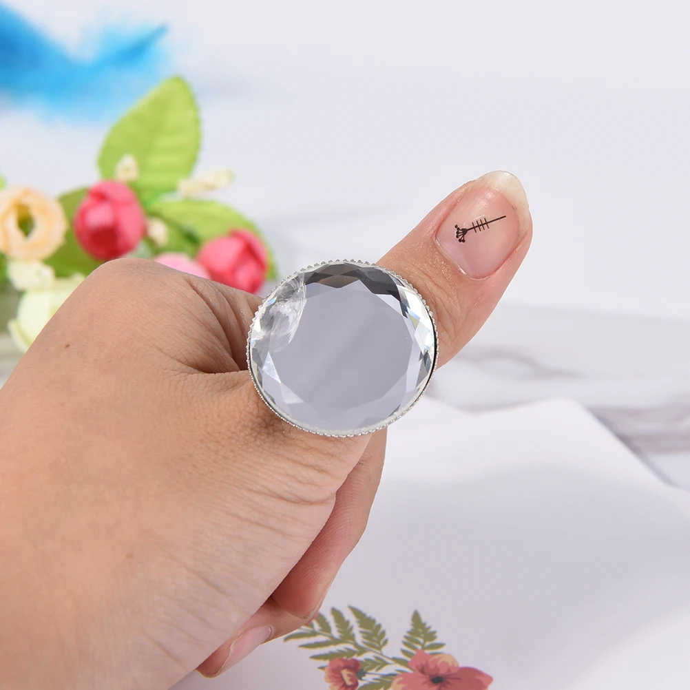 1pcs Nail Art Palette Ring Dia 32mm Clear Glass Crystal Rings Pallet For Manicure Nail Art Tool Paint Plate Polishing For Nails
1pcs Nail Art Palette Ring Dia 32mm Clear Glass Crystal Rings Pallet For Manicure Nail Art Tool Paint Plate Polishing For Nails