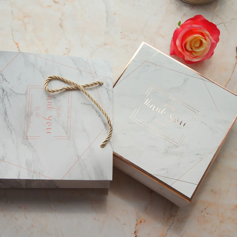 20*20*6.5cm 3set Rose Gold Marble Thank You Design Paper Box + Bag As Cookie Candy Handmade Sweet Wedding Birthday Gift Use
20*20*6.5cm 3set Rose Gold Marble Thank You Design Paper Box + Bag As Cookie Candy Handmade Sweet Wedding Birthday Gift Use