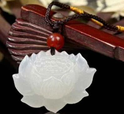 FREE SHIPPING>>>@@ > FINE FASHION 100% NATURAL CHINESE WHITE JADE LOTUS FLOWER PENDANT NECKLACE
FREE SHIPPING>>>@@ > FINE FASHION 100% NATURAL CHINESE WHITE JADE LOTUS FLOWER PENDANT NECKLACE