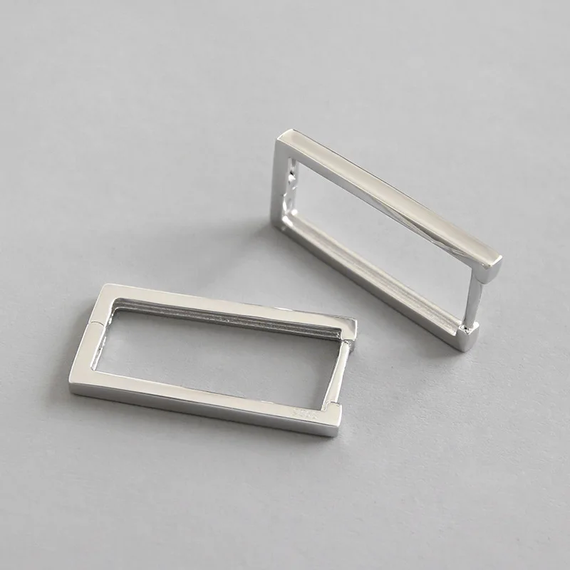Women's 100% Authentic 925 Sterling silver Geometric Rectangle Hoop Huggie Earrings Fine jEWELRY E107
Women's 100% Authentic 925 Sterling silver Geometric Rectangle Hoop Huggie Earrings Fine jEWELRY E107