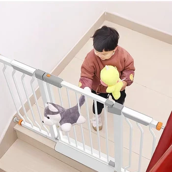 Stairway and Hallway Wall Mounted Baby Gate Proofing Stair Balcony Banister Rail Guard Safeway Pet Gate Free Punching
Stairway and Hallway Wall Mounted Baby Gate Proofing Stair Balcony Banister Rail Guard Safeway Pet Gate Free Punching