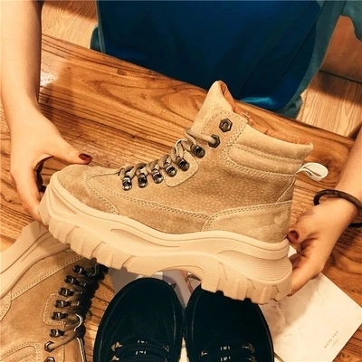 Women's boots 2018 autumn and winter new plus velvet Martin boots female students wild thick-soled boots cotton shoes
Women's boots 2018 autumn and winter new plus velvet Martin boots female students wild thick-soled boots cotton shoes