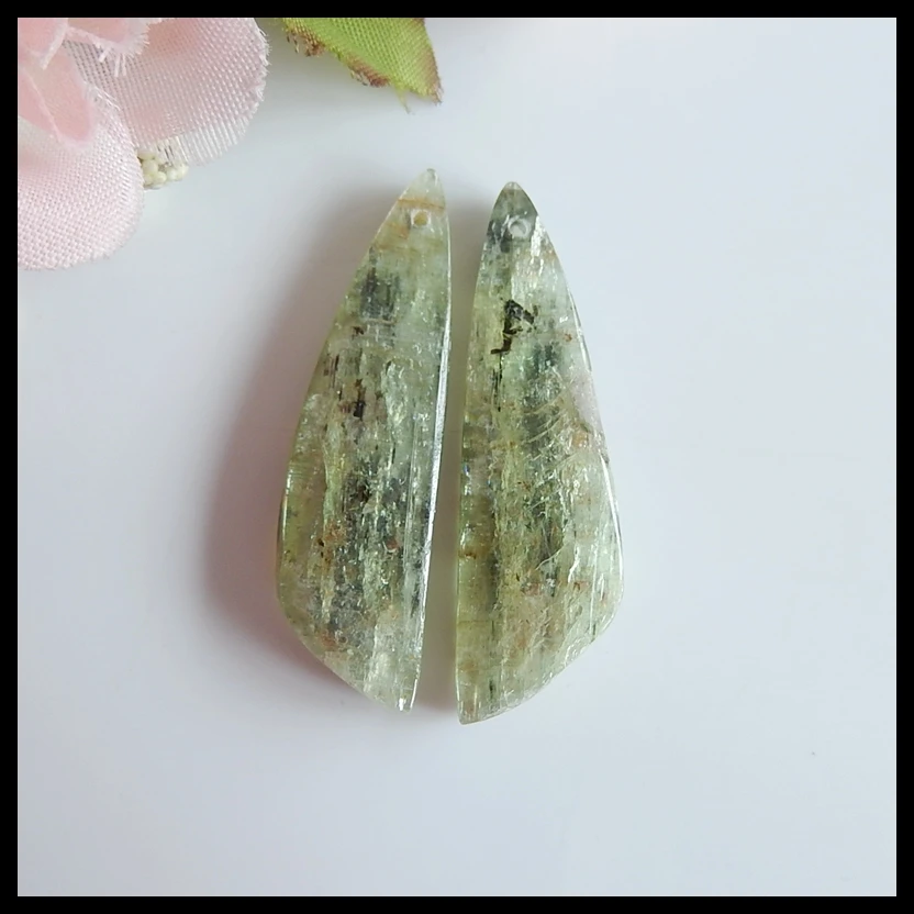 Natural Gemstone Green Kyanite Fashion women earring beads,Semiprecious stone Jewelry,41x12x5mm,10.9g
Natural Gemstone Green Kyanite Fashion women earring beads,Semiprecious stone Jewelry,41x12x5mm,10.9g
