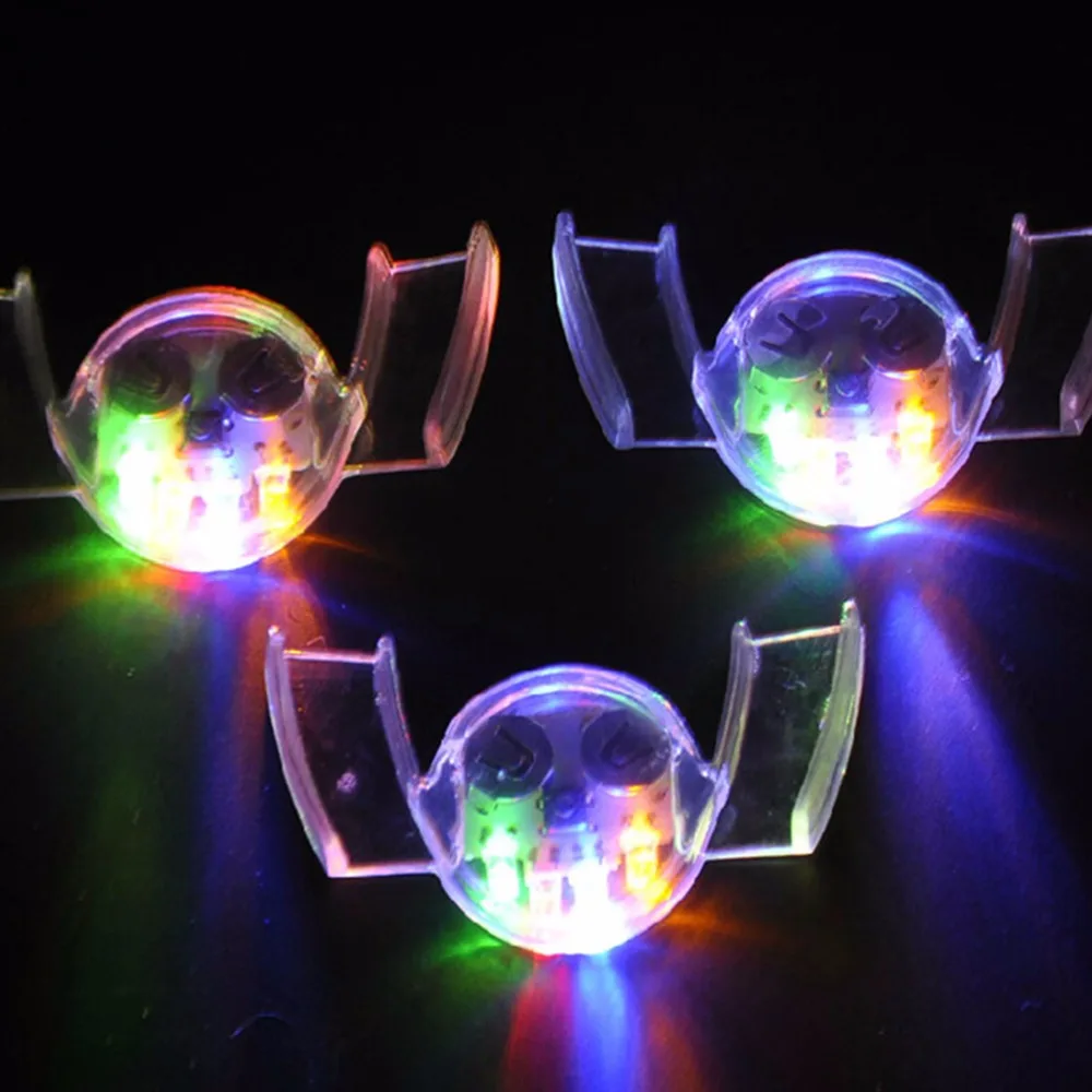 Novelty Flashing Flash Brace Mouth Guard Piece Glow Tooth LED Light Kids Children Toys Festive Party Supplies
Novelty Flashing Flash Brace Mouth Guard Piece Glow Tooth LED Light Kids Children Toys Festive Party Supplies