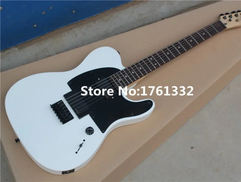 Factory custom matt white/black string-thru-body electric guitar with cutawy body,locking tuners,can be cusomized
Factory custom matt white/black string-thru-body electric guitar with cutawy body,locking tuners,can be cusomized