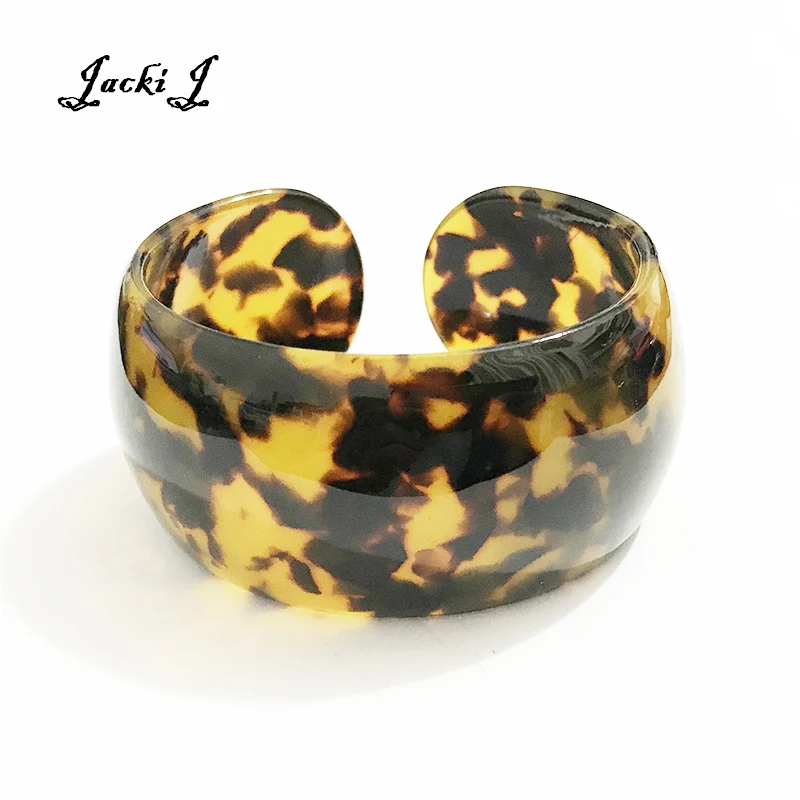 Animal Print Tortoiseshell Acrylic Open Cuff Leopard Acetate Bracelets & Bangles for Women Fashion Jewelry 2019 New Wholesale
Animal Print Tortoiseshell Acrylic Open Cuff Leopard Acetate Bracelets & Bangles for Women Fashion Jewelry 2019 New Wholesale