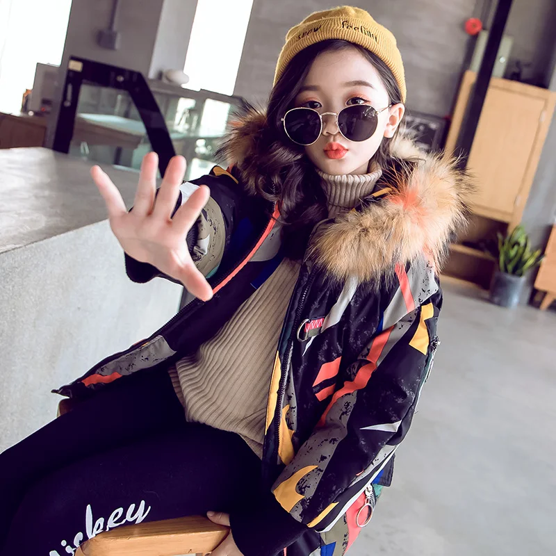 New Arrival Girls Fashion Wadded Jacket Winter Children's Cotton Padded Clothes Trench Coat Kids Fur Collar Parkas Outerwear P22
New Arrival Girls Fashion Wadded Jacket Winter Children's Cotton Padded Clothes Trench Coat Kids Fur Collar Parkas Outerwear P22