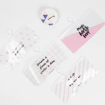 1pcs 50837 Maihe stationery wholesale MHYQ01-1218 pink sky PVC pencil case B6 pencil case
1pcs 50837 Maihe stationery wholesale MHYQ01-1218 pink sky PVC pencil case B6 pencil case