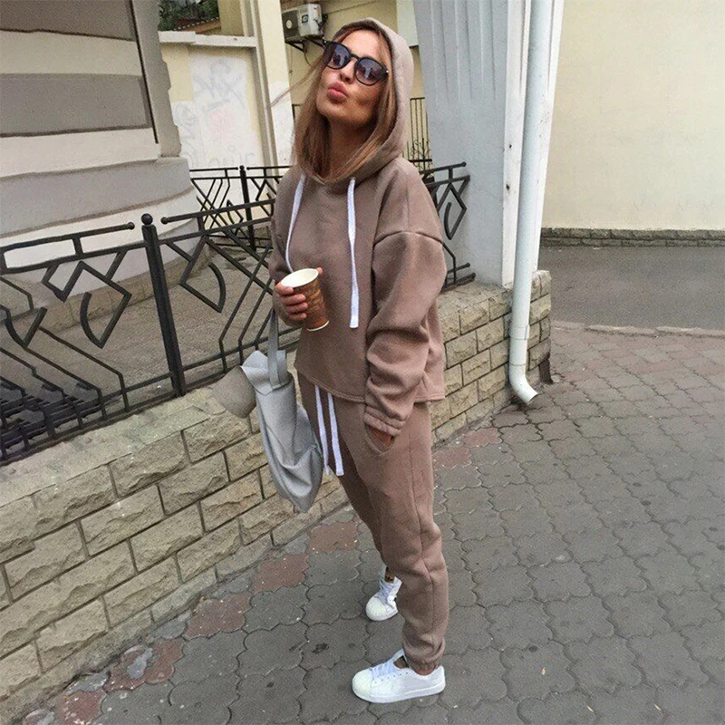 Women Tracksuit Long Sleeve Loose Sweatshirts Casual Suit Volleyball Set Two Piece Set Tops Pants Sporting
Women Tracksuit Long Sleeve Loose Sweatshirts Casual Suit Volleyball Set Two Piece Set Tops Pants Sporting