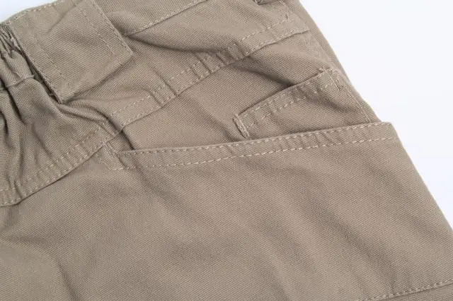 2599206944_1872180541