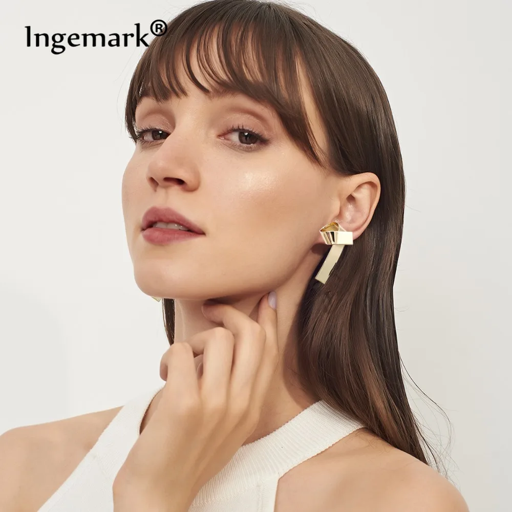 Ingemark Trendy Exaggerated Metal Irregular Sequins Stud Earrings Vintage Geometric Twisted Long Earrings for Women Jewelry Gift
Ingemark Trendy Exaggerated Metal Irregular Sequins Stud Earrings Vintage Geometric Twisted Long Earrings for Women Jewelry Gift