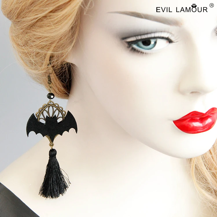 NEW Lady Gothic Punk Bat Earring Girl Dangling Tassel Drop Earrings for Women HALLOWEEN Cosplay Party Earrings Accessories EH-75
NEW Lady Gothic Punk Bat Earring Girl Dangling Tassel Drop Earrings for Women HALLOWEEN Cosplay Party Earrings Accessories EH-75