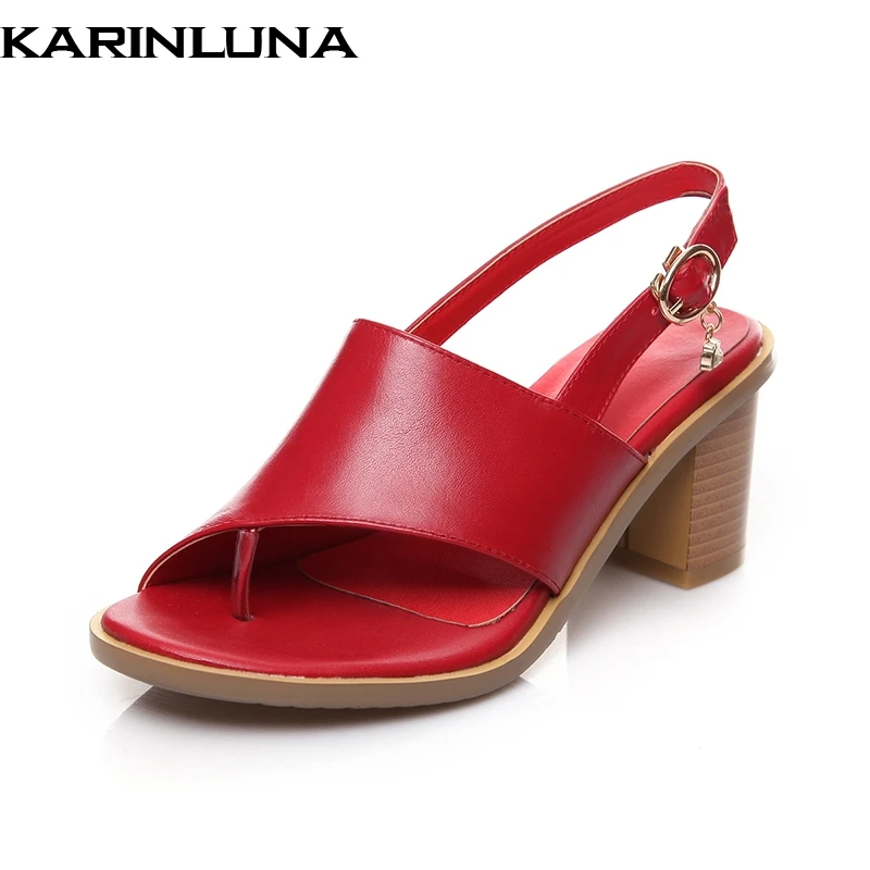 Karinluna Large Size 33-43 Genuine Leather Buckle Strap Cow Leather Chunky Heels Women Summer Sandals Black Shoes Woman
Karinluna Large Size 33-43 Genuine Leather Buckle Strap Cow Leather Chunky Heels Women Summer Sandals Black Shoes Woman
