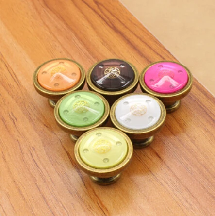 Crystal antique copper zinc alloy handle cabinet drawer handle single hole European modern pastoral colored acrylicr pull handle
Crystal antique copper zinc alloy handle cabinet drawer handle single hole European modern pastoral colored acrylicr pull handle