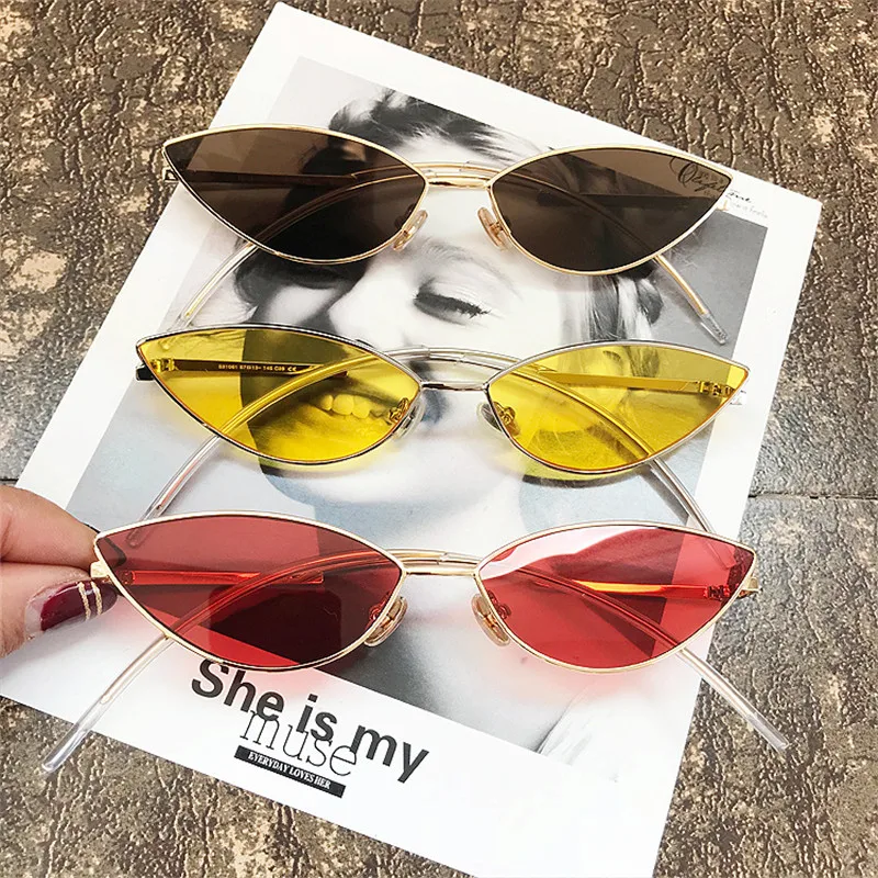 New Fashion Small Cat Sunglasses Women 2018 Sexy Metal Sun Glasses Shades Men Brand Designer For ladies UV400with box FML
New Fashion Small Cat Sunglasses Women 2018 Sexy Metal Sun Glasses Shades Men Brand Designer For ladies UV400with box FML
