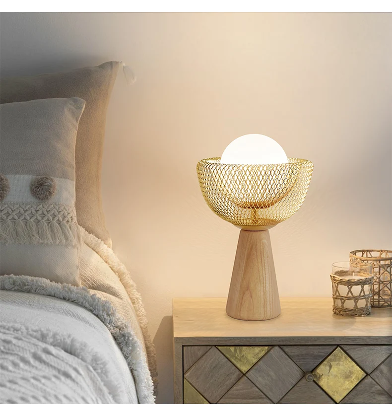 BIRD'S NEST TABLE LAMP - LODAMER 