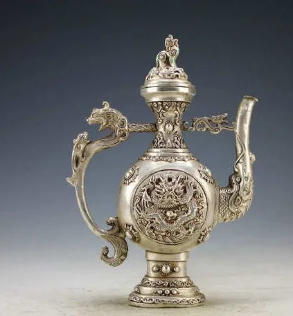 Tibet silver porcelain Chinese Vintage Handwork Silver Copper Dragon Tea Pot FREE SHIPPING pot tools wedding Decoration Brass
Tibet silver porcelain Chinese Vintage Handwork Silver Copper Dragon Tea Pot FREE SHIPPING pot tools wedding Decoration Brass