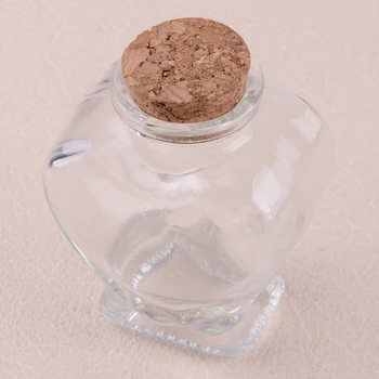 Small Heart Shaped Jar Bottle Container Clear Glass Storage with Cork Stopper Fill with Jelly Balls Gemstones
Small Heart Shaped Jar Bottle Container Clear Glass Storage with Cork Stopper Fill with Jelly Balls Gemstones