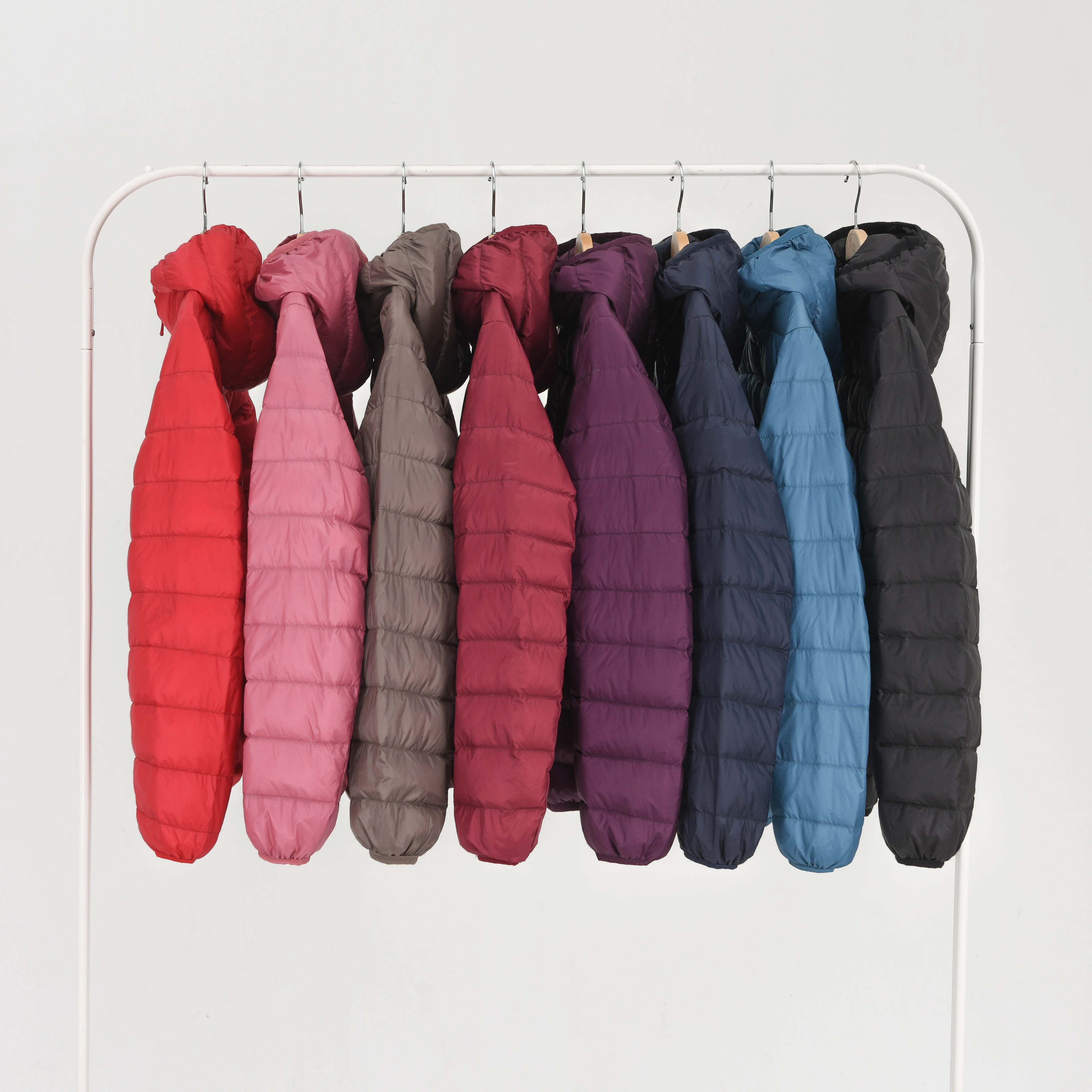 2019 Winter women's fashion down jacketsThin Solid loose easy Hooded Detachable personality design down coats for women S-3XL
2019 Winter women's fashion down jacketsThin Solid loose easy Hooded Detachable personality design down coats for women S-3XL