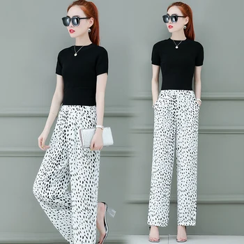 2019 Loose Pocket Fashion Two Piece Set Brief Print High Waist Bow 2 Pcs Set Casual Korean Vintage Conjunto Feminino
2019 Loose Pocket Fashion Two Piece Set Brief Print High Waist Bow 2 Pcs Set Casual Korean Vintage Conjunto Feminino