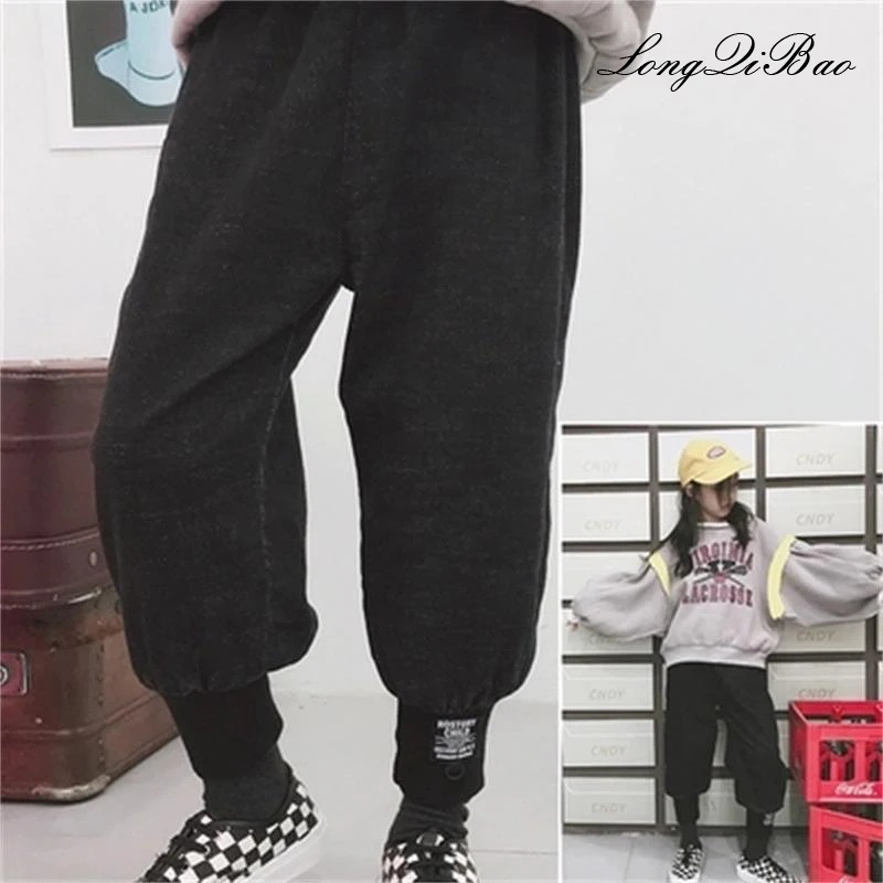 Baby girl pants 2018 autumn and winter new big children plus cashmere fashion wild harem pants casual pants Korean version of th
Baby girl pants 2018 autumn and winter new big children plus cashmere fashion wild harem pants casual pants Korean version of th